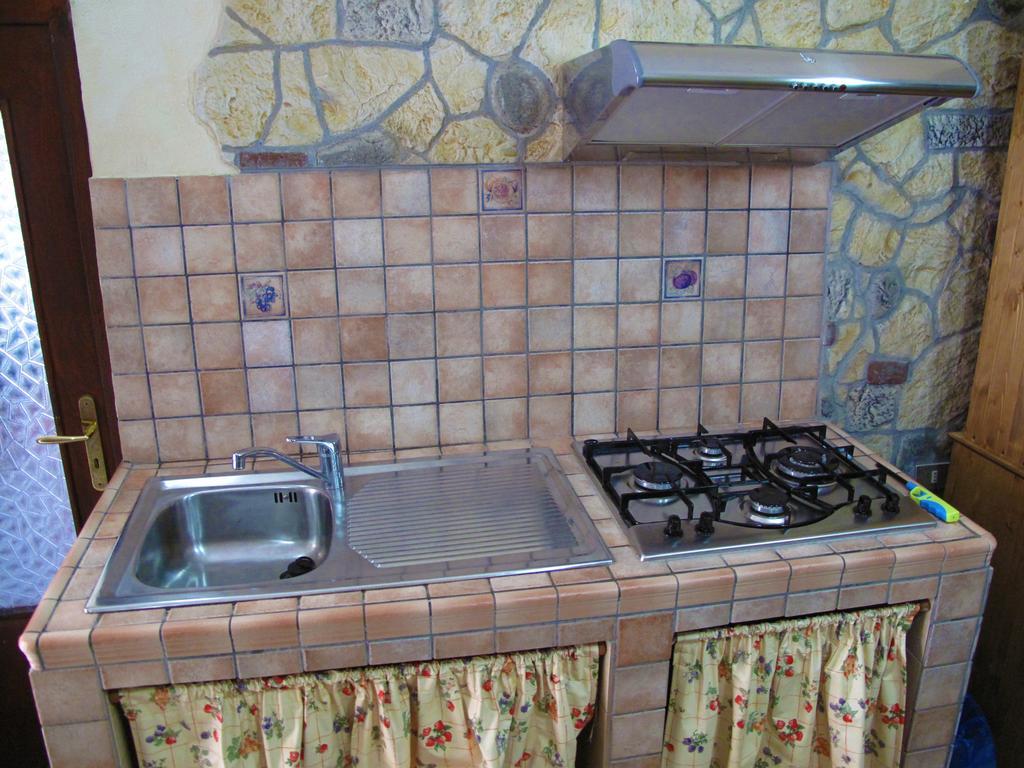 Ferienwohnung Diving Center Punta Stilo Zimmer foto