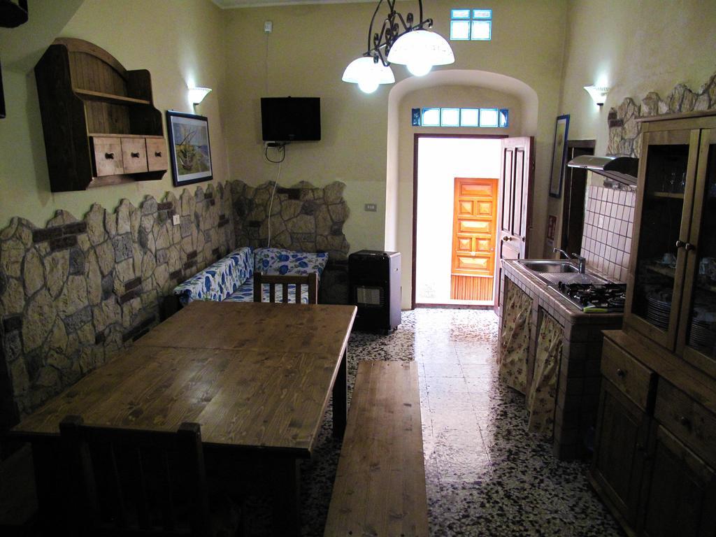 Ferienwohnung Diving Center Punta Stilo Zimmer foto